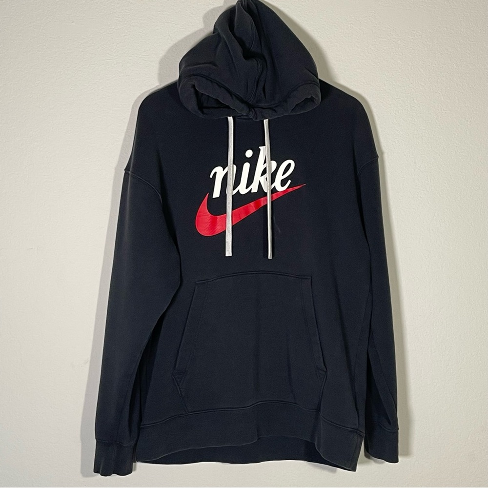 Nike Men’s Swoosh Hoodie Sweatshirt Size Large in Black - Has Piling